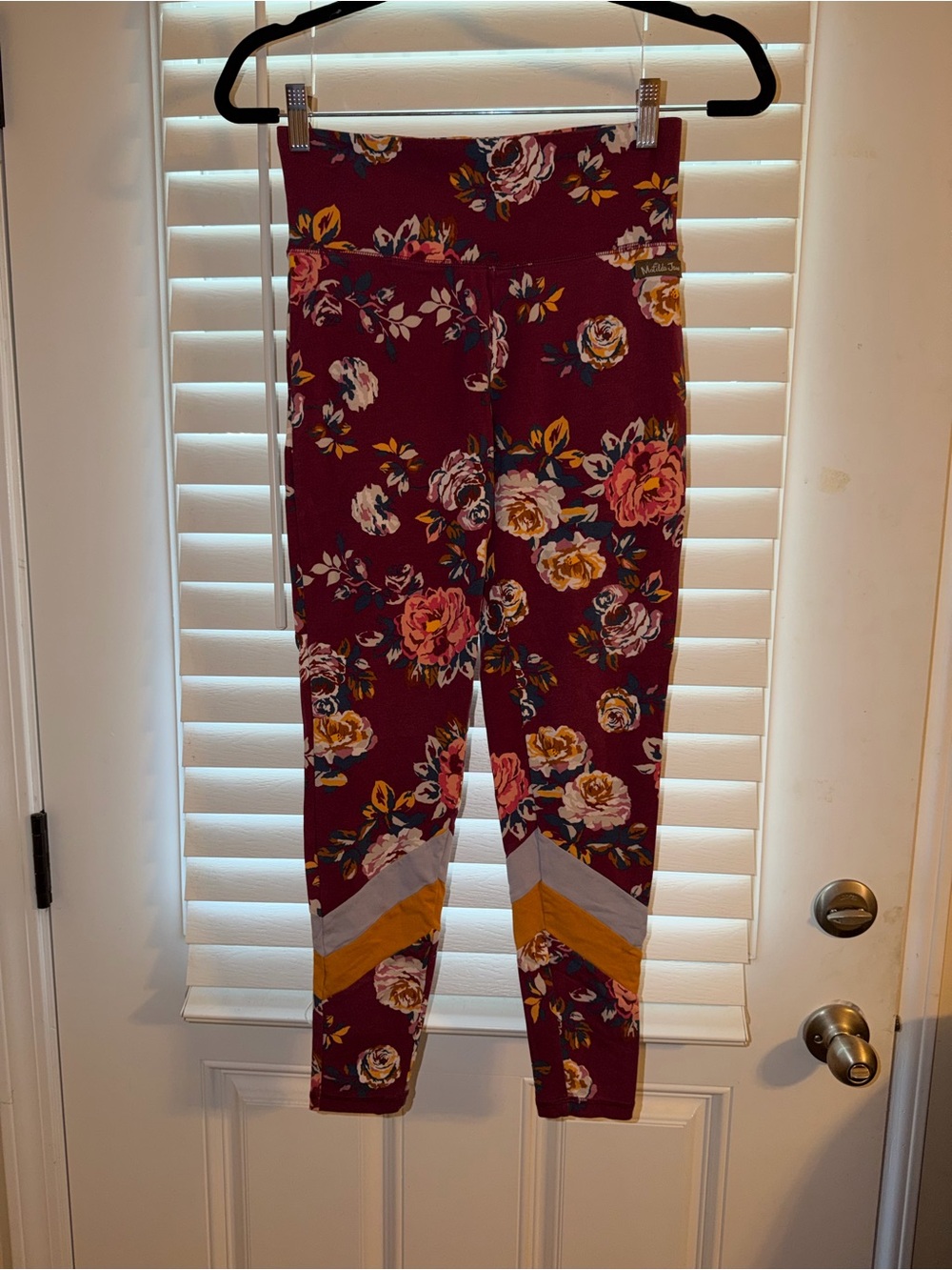 Floral Maroon Leggings with Chevron Detail